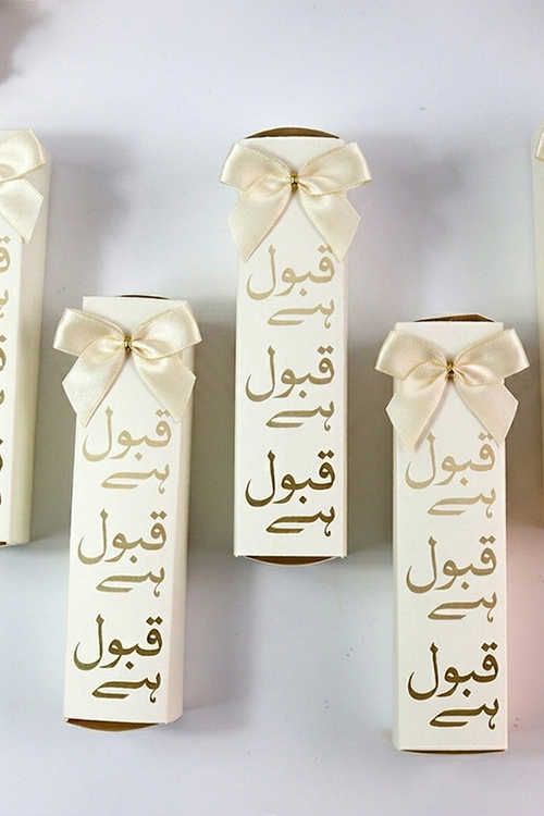 Load image into Gallery viewer, Nikah "Qabool Hai " Tube favour box with a Embellishment
