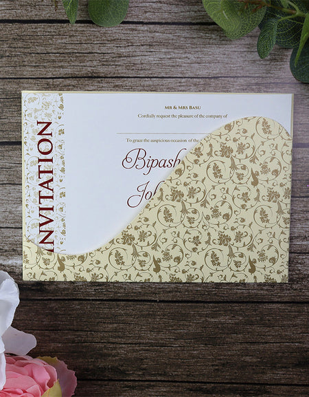ABC 890 Vintage Floral Pocket Invitation in cream