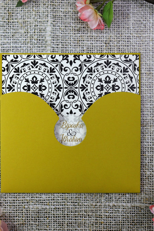 Load image into Gallery viewer, Eccentric Yellow Pocket Invitation ABC 964
