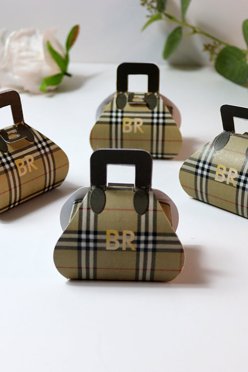 Load image into Gallery viewer, Handbag-Shaped Favour Boxes 101 – Personalised with Initials or Logo
