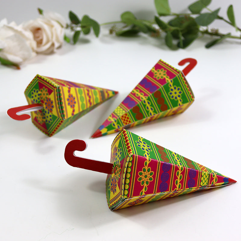 Colourful Cone-Shaped Favour Boxes Green & Yellow CNE 101  – Flat Pack, Fill Your Way