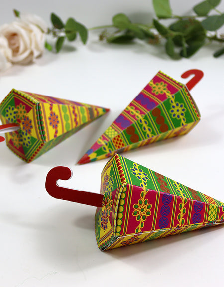 Colourful Cone-Shaped Favour Boxes Green & Yellow CNE 101  – Flat Pack, Fill Your Way