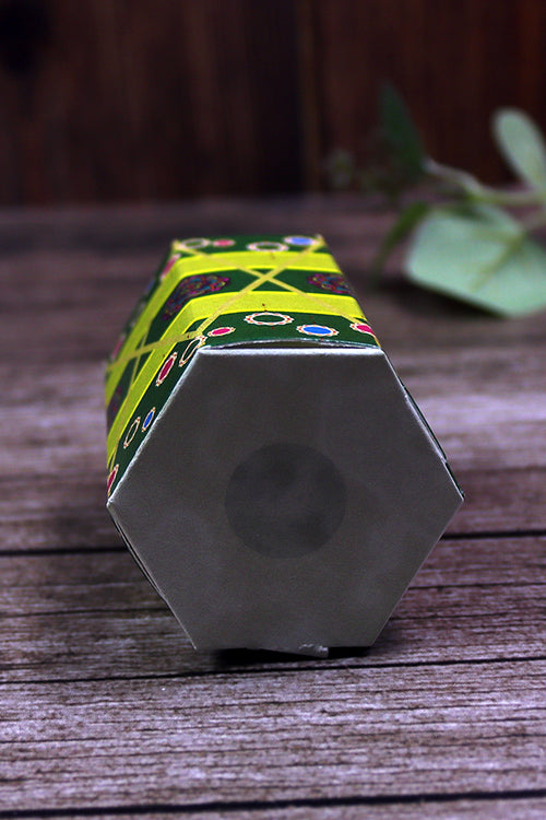 Load image into Gallery viewer, Colourful Dhol-Shaped Favour Boxes DHL 106 – Flat Pack, Fill Your Way
