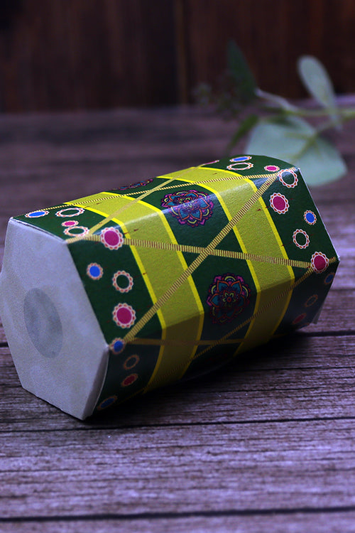 Load image into Gallery viewer, Colourful Dhol-Shaped Favour Boxes Party &amp; Wedding Favours green
