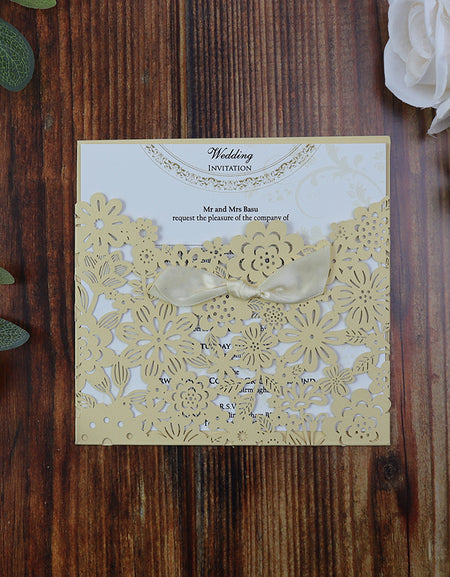 LC 1018 Cream Floral Daisies Laser Cut Pocket Invitation