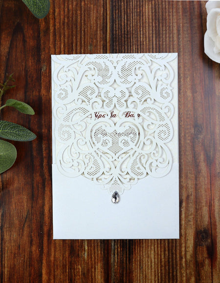 LC 1080 Royal Baroque White Lace Pocket Invitation