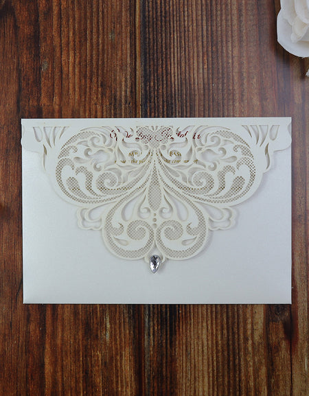 LC 7011 Silver Butterfly Pocket Invitation