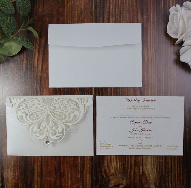 LC 7011 Silver Butterfly Pocket Invitation