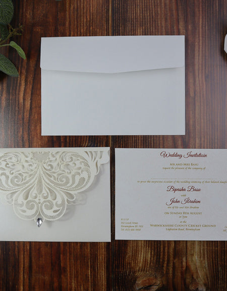LC 7011 Silver Butterfly Pocket Invitation