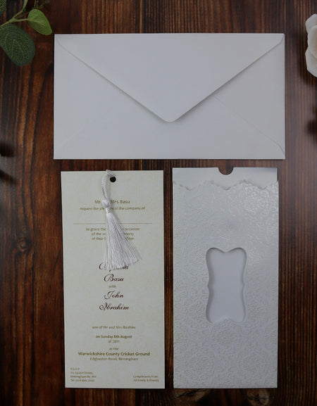 LC S003 Chic White Pocket Tassel Invitation