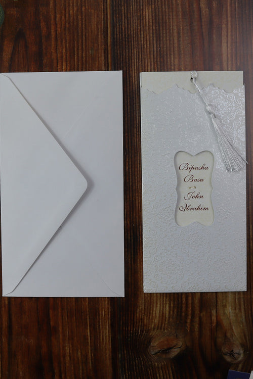 Load image into Gallery viewer, LC S003 Chic White Pocket Tassel Invitation
