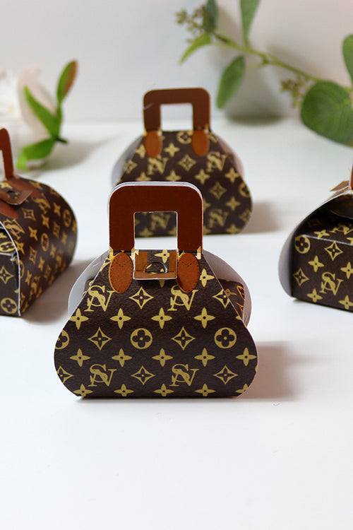 Load image into Gallery viewer, Handbag-Shaped Favour Boxes 102 Brown – Personalised with Initials or Logo
