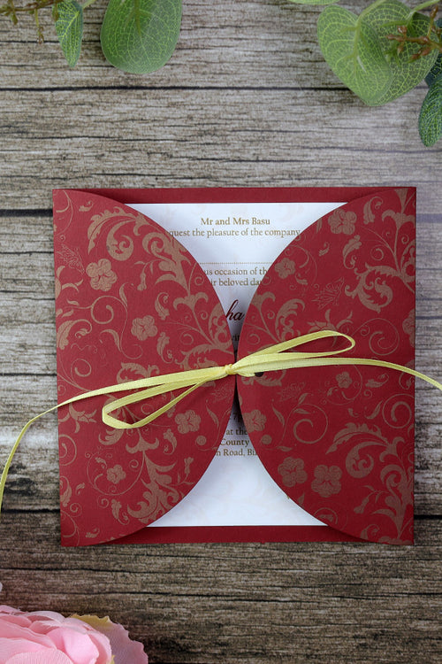 Load image into Gallery viewer, MCC Red Circular Gatefold Red and Gold Pocket Invitation with ribbon
