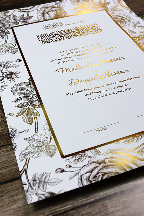 Load image into Gallery viewer, NK 152 Personalized Luxury A3 Gold Foiled Nikahnama
