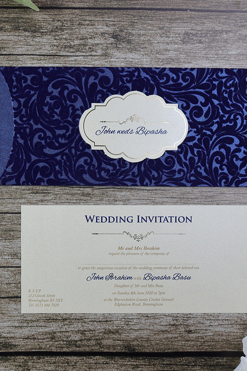 Load image into Gallery viewer, Blue Velvet Pillow box Invitation SC 5404
