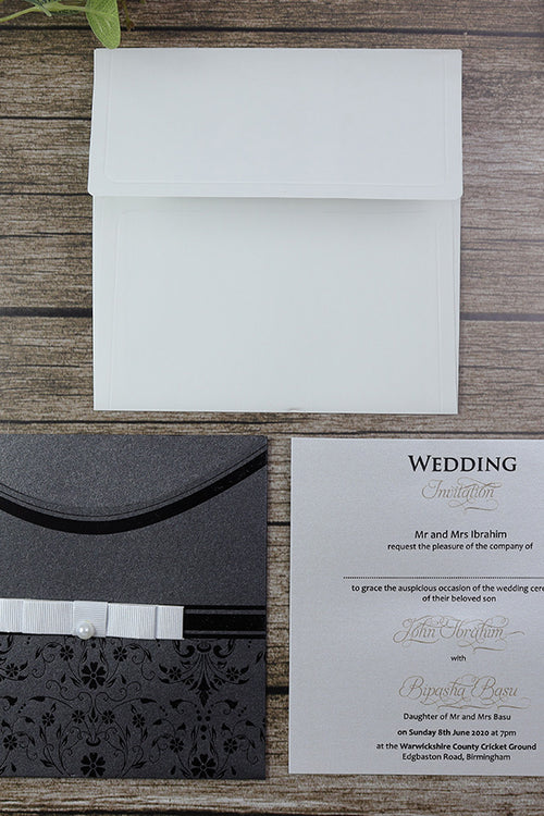 Load image into Gallery viewer, Square foiled flowers black pocket Invitation SC 5664
