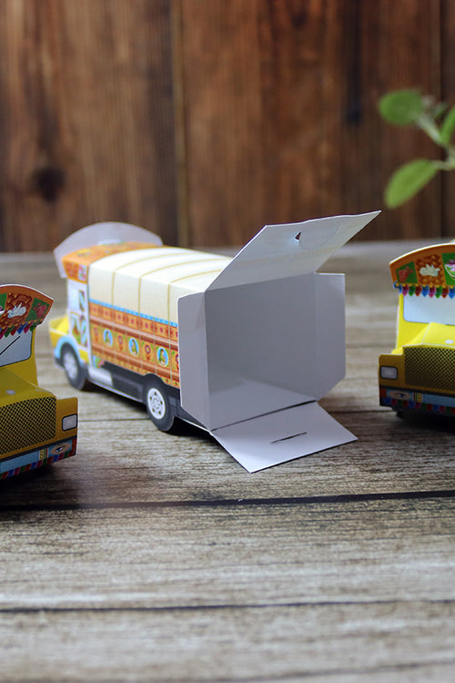 Load image into Gallery viewer, Truck Shaped Favour Boxes – Flat Pack, Fill &amp; Assemble
