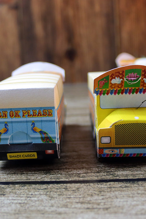 Load image into Gallery viewer, Truck Shaped Favour Boxes – Flat Pack, Fill &amp; Assemble
