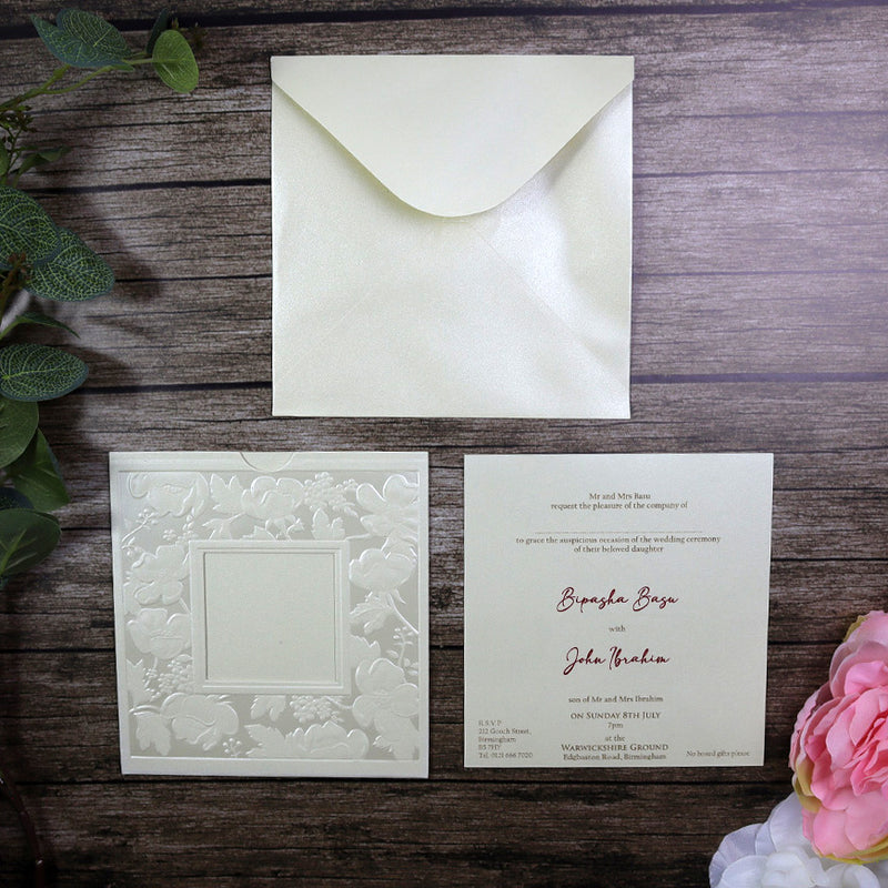 Pocket Invitation W068