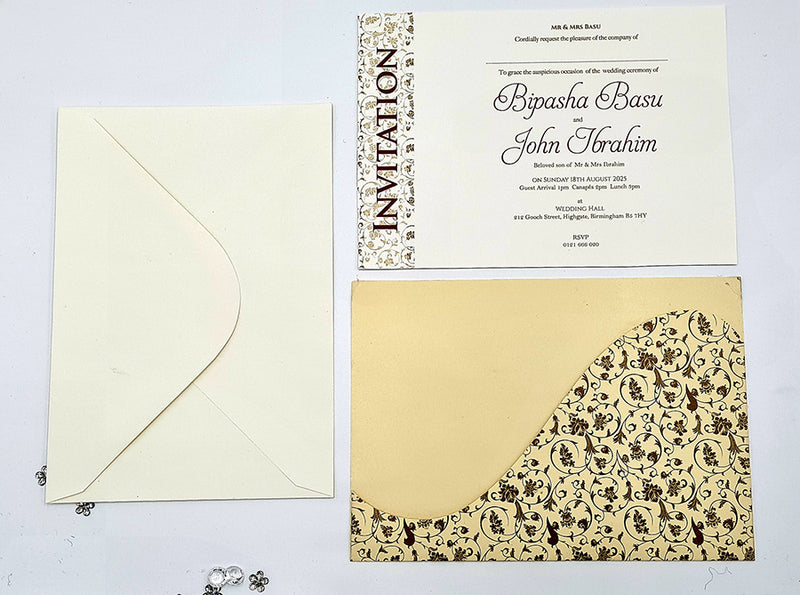 ABC 890 Vintage Floral Pocket Invitation in cream