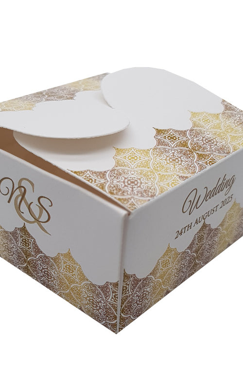 Load image into Gallery viewer, BTC 895 Personalised Favour Box

