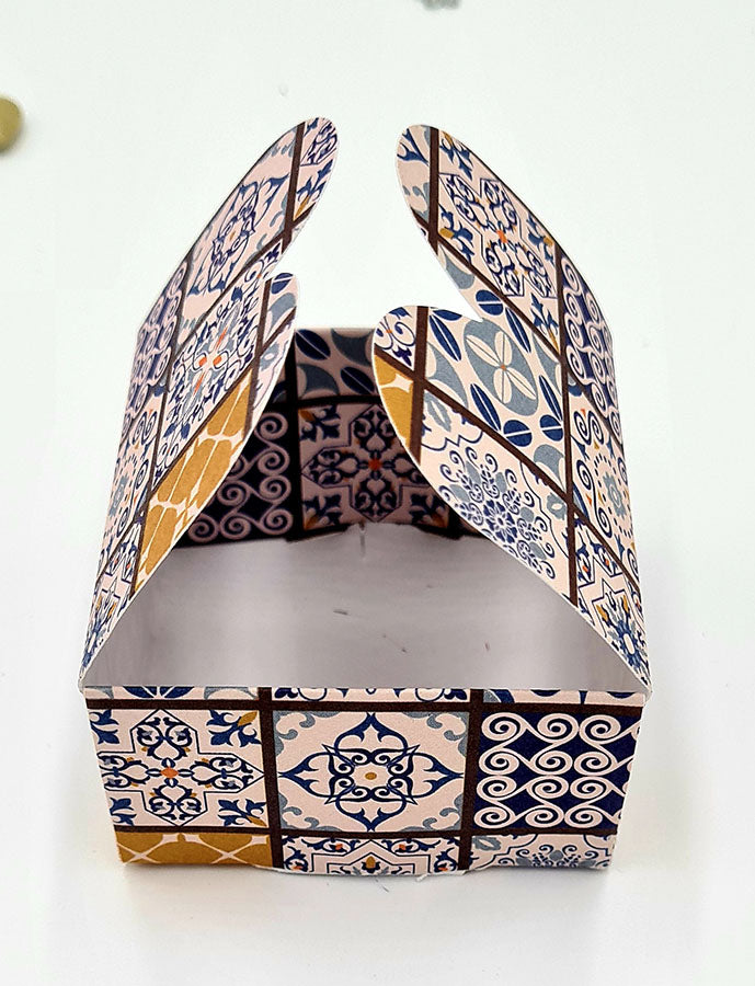 Moroccan Print BTC 403 Printed Butterfly Favour Box