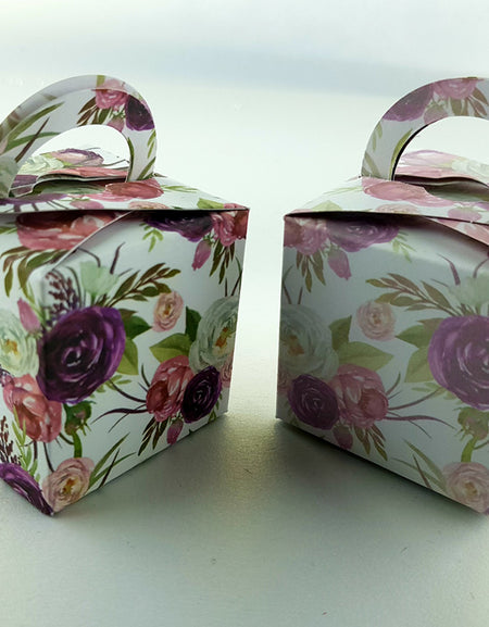 CHC 303 Bold Burgundy Rose Square Cube with Handle Favour Boxes