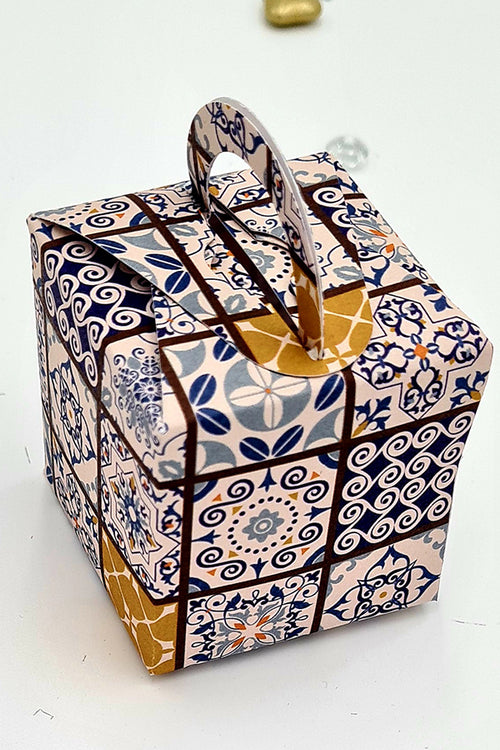 Load image into Gallery viewer, CHC 403 Morrocan Favour Box
