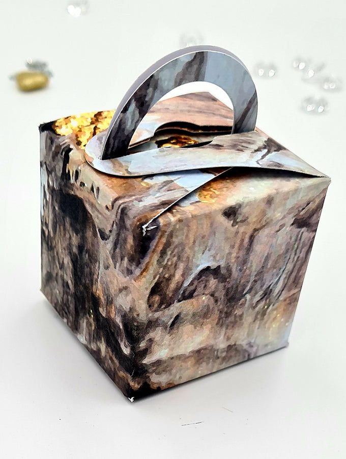 CHC 406 Cube with Handle Black grey and gold print Marble Favour Box