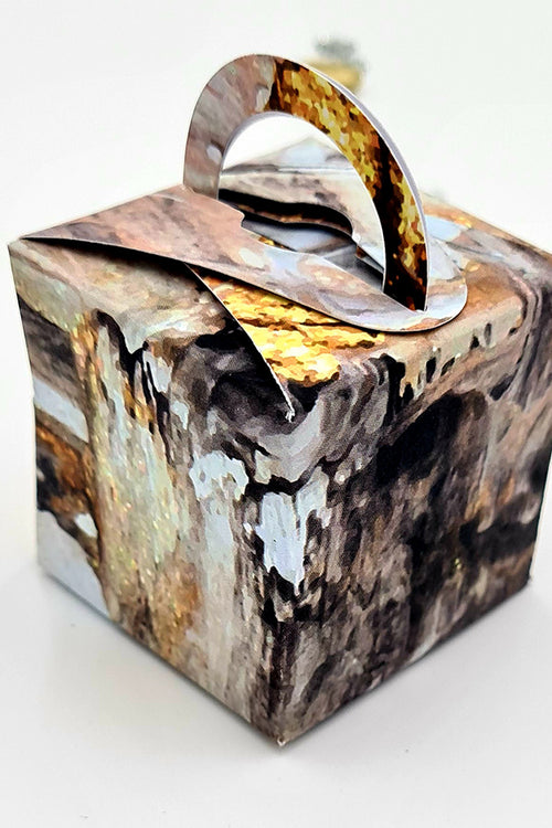 Load image into Gallery viewer, CHC 406 Cube with Handle Black grey and gold print Marble Favour Box
