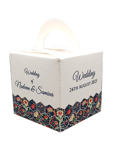 CHC 894 Personalised Favour Box