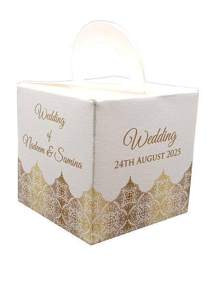 Square shaped Customised personalised wedding party favour boxes