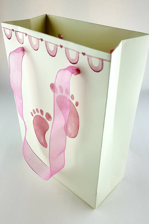 Load image into Gallery viewer, Small Baby Showe Gift Bag 105
