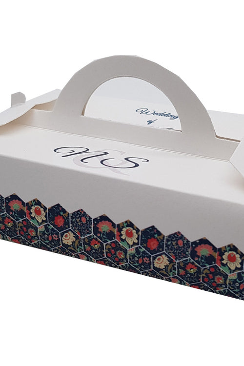 Load image into Gallery viewer, RHC 894 Personalised Favour Box
