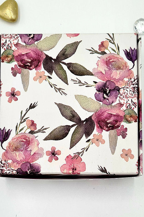 Load image into Gallery viewer, Stylish floral print wedding favour box – Ideal for sweets &amp; gifts shadicards.com
