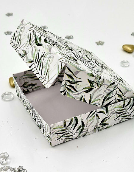 Green Leaf Print Wedding Favour Box – Elegant Botanical Party Favor Box