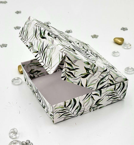 Green Leaf Print Wedding Favour Box – Elegant Botanical Party Favor Box