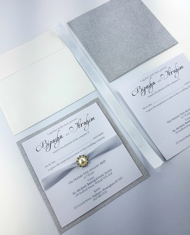 SR 104 Personalised Shimmer Invitation KIT